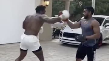 Aroldis Chapman appears to be gearing up for a heavyweight fight