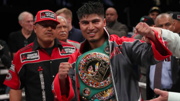 Mikey Garcia is back in the win column